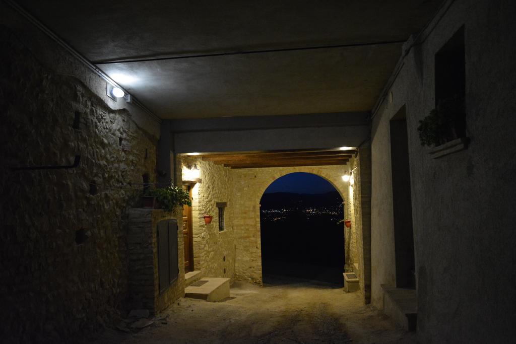 A Casa Di Mi Appartamenti Vacanza Montefalco Exterior photo